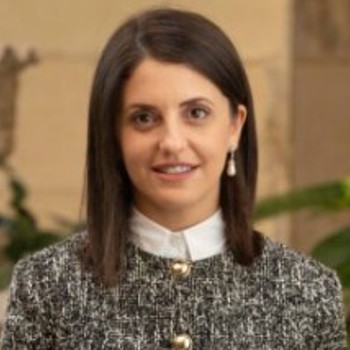 Elaine Magri