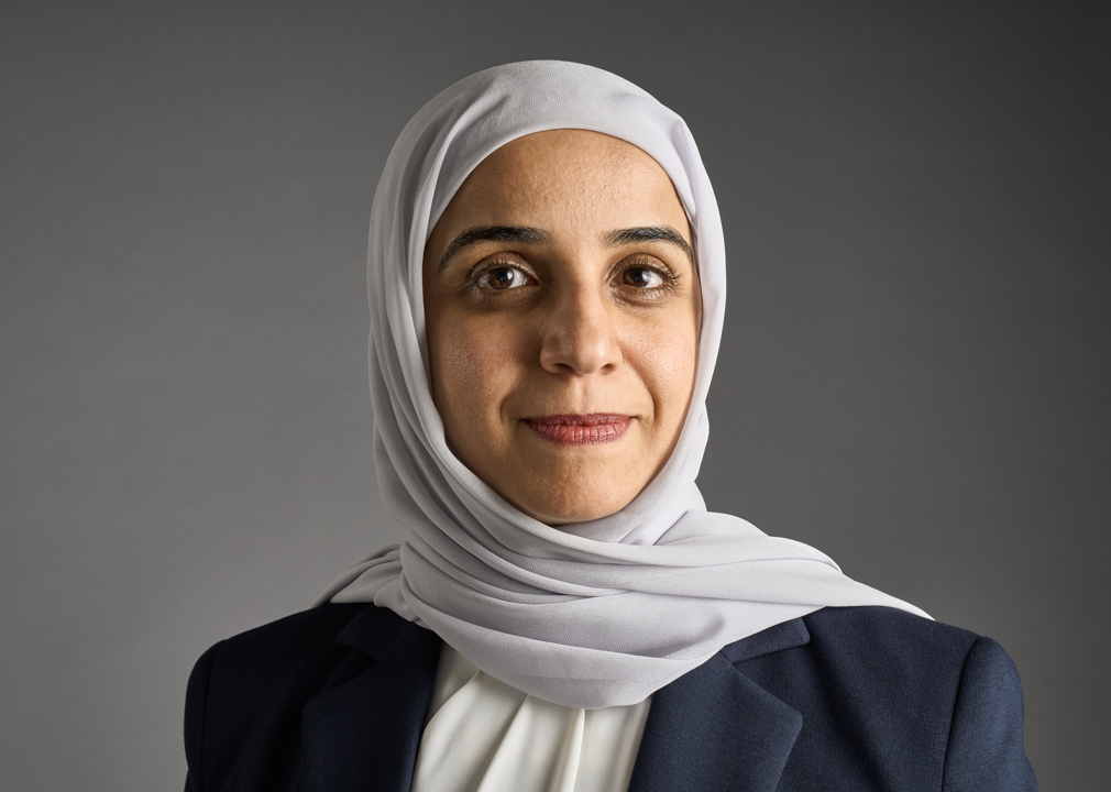 Noor Radhi Member COL 2340Px