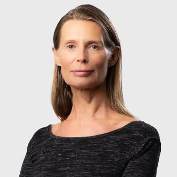 Lucy Frew