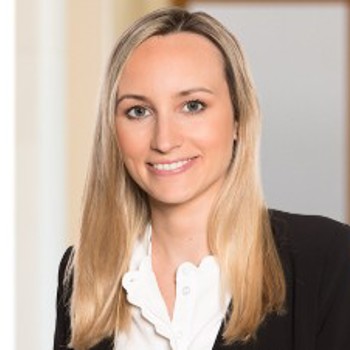 Claudia Hanslik Schneider